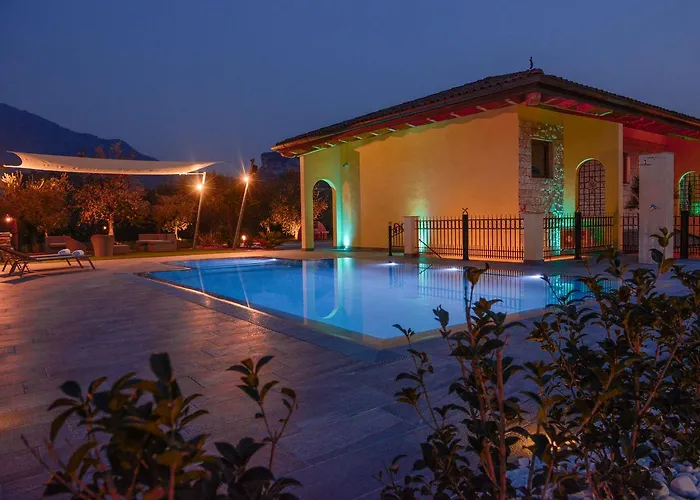 Villa Luxury House & Spa Riva del Garda